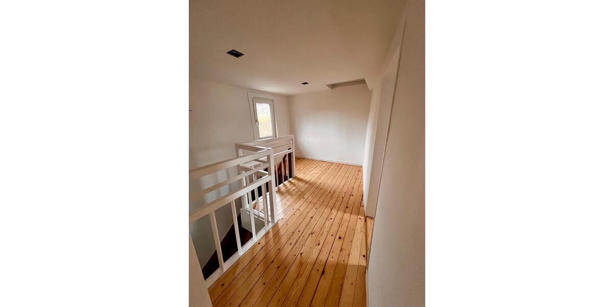 Etagenwohnung Herschbach - 3 Zimmer, 83 m&sup2;, 750&euro; | Angebot:25261116