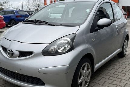 Toyota Aygo (X) 172.000 km 2.990 &euro; Koblenz/Rh. 56070