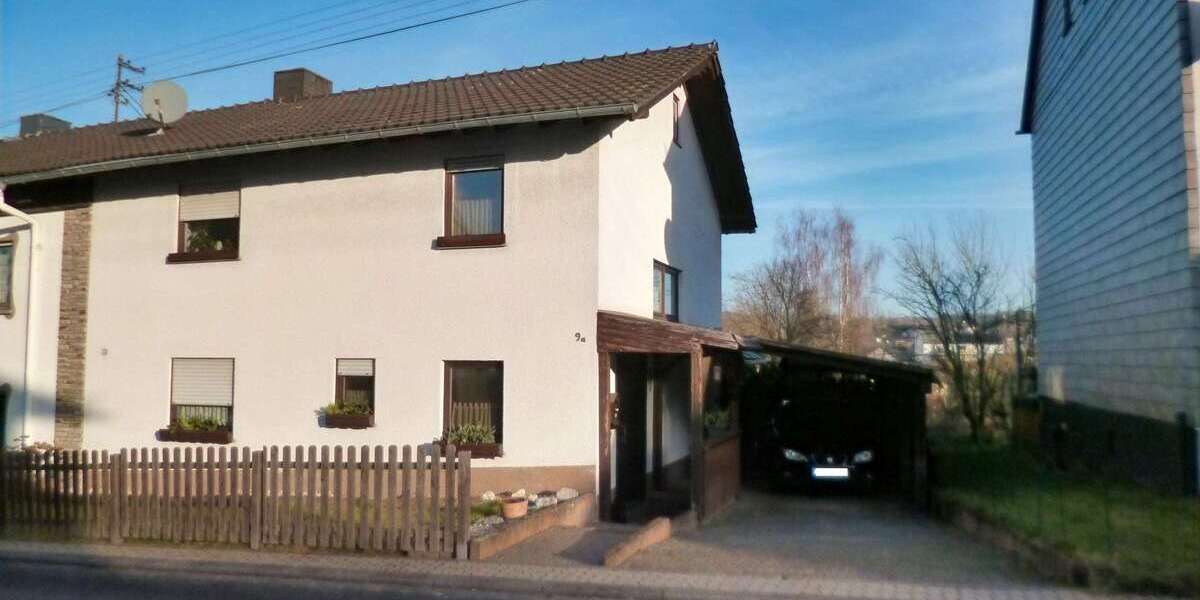 Einfamilienhaus Freirachdorf - 4 Zimmer, 145 m&sup2;, 164.000&euro; | Angebot:25203715