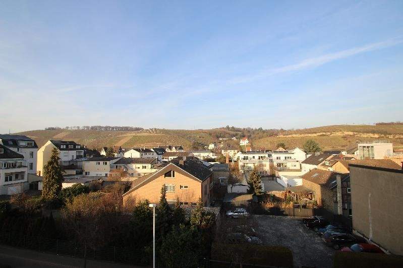 Etagenwohnung Bad Neuenahr-Ahrweiler Bad Neuenahr - 3 Zimmer, 83 m&sup2;, 349.000&euro; | Angebot:25690107