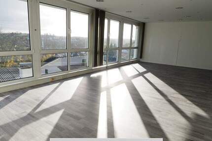 Gewerbeobjekt Höhr-Grenzhausen Grenzhausen - 3 Zimmer, 105 m&sup2;, 600&euro; | Angebot:25674385