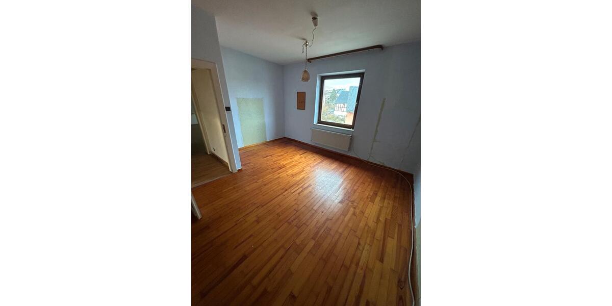 Mehrfamilienhaus, Wohnhaus Anhausen - 9 Zimmer, 200 m&sup2;, 199.999&euro; | Angebot:25958732