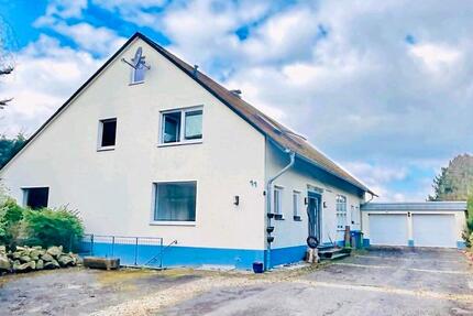 Haus Dierdorf - 8 Zimmer, 376 m&sup2;, 599.000&euro; | Angebot:25964123