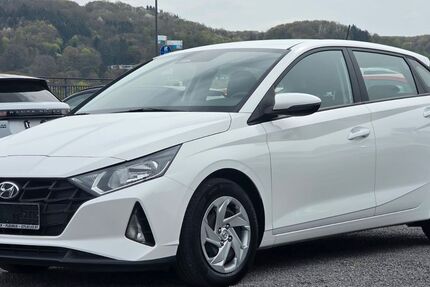 Hyundai i20 53.000 km 12.250 &euro; Oberwinter 53424