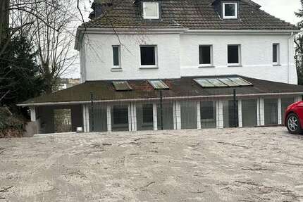 Garagen / Stellplätze Koblenz-Pfaffendorf Pfaffendorf - 10.000&euro; | Angebot:23746682