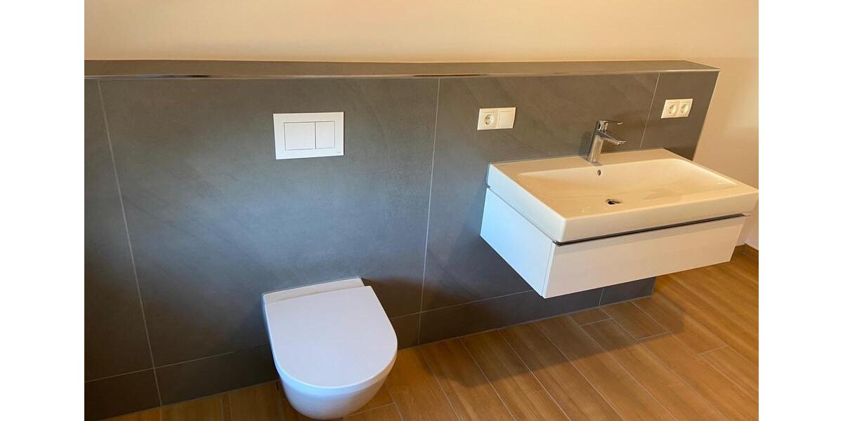 Dachgeschoßwohnung Großmaischeid - 2 Zimmer, 75 m&sup2;, 950&euro; | Angebot:24693974