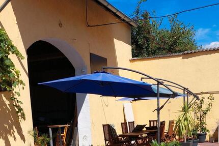 Haus Kruft - 11 Zimmer, 400 m&sup2;, 299.000&euro; | Angebot:24773236