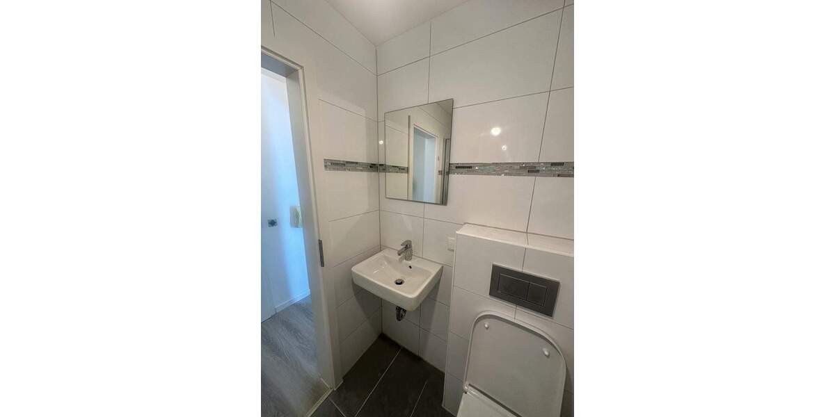 Etagenwohnung Koblenz Neuendorf - 1 Zimmer, 31 m&sup2;, 500&euro; | Angebot:25747871