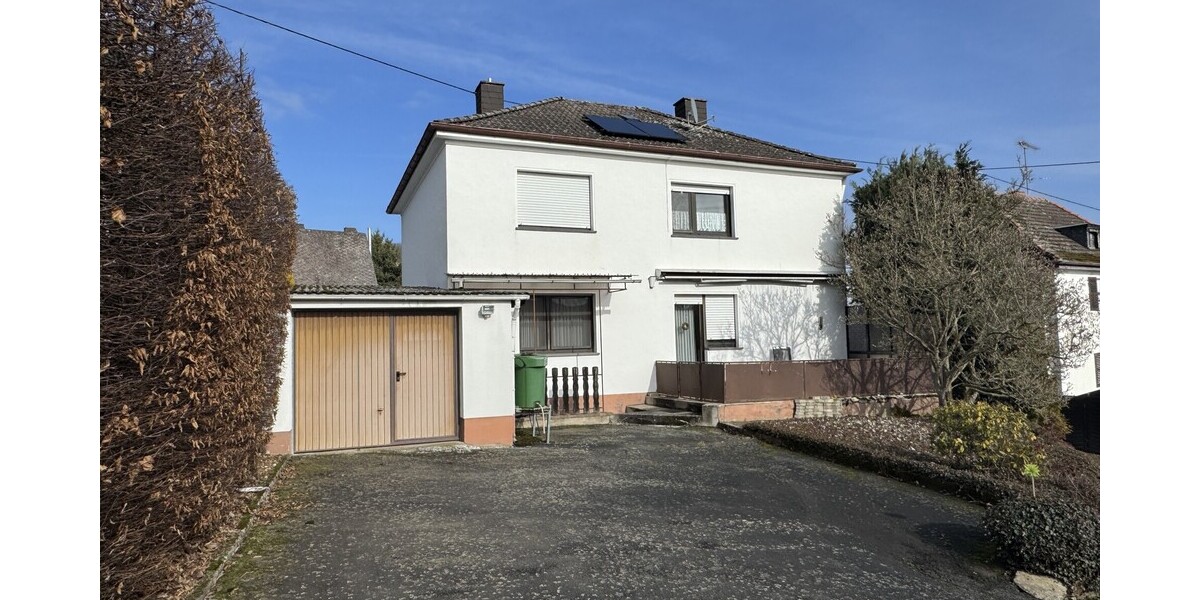 Zwei-Parteienhaus mit Baugrund - Zweifamilienhaus Niederzissen | Angebot:25145612