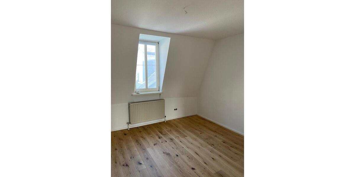 Maisonettenwohnung Koblenz - 4 Zimmer, 140 m&sup2;, 1.400&euro; | Angebot:25414622
