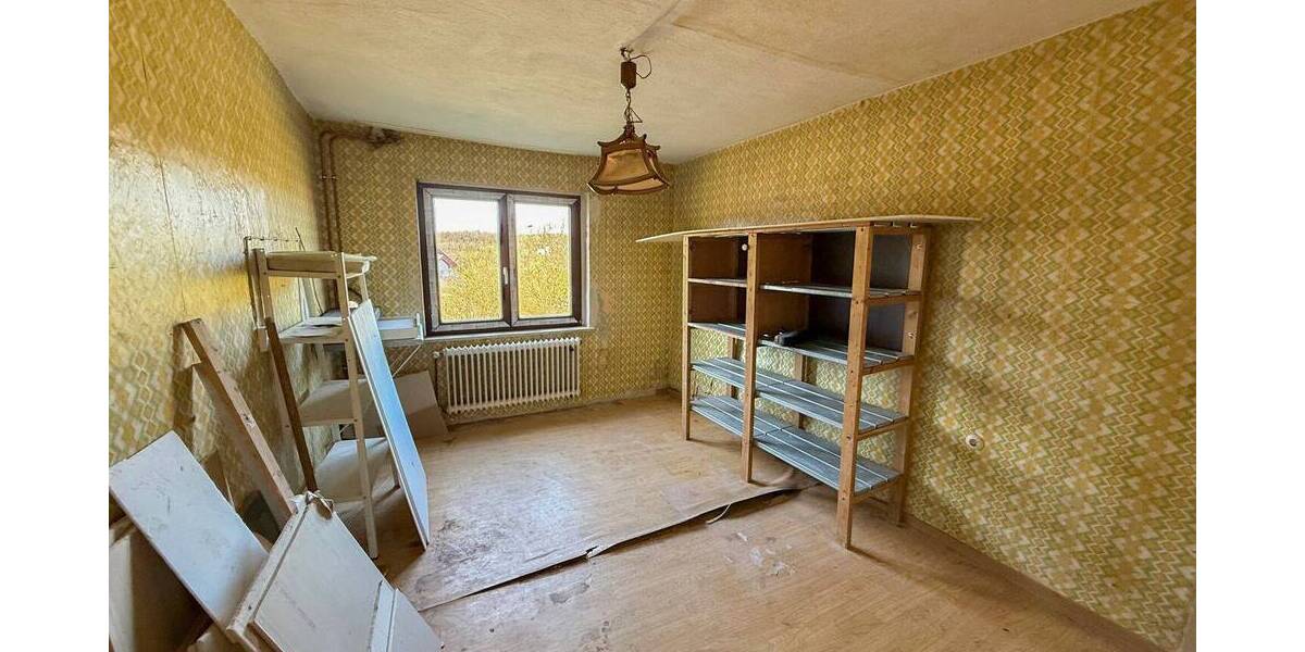 Mehrfamilienhaus, Wohnhaus Neustadt (Wied) Borscheid - 8 Zimmer, 200 m&sup2;, 295.000&euro; | Angebot:25970109