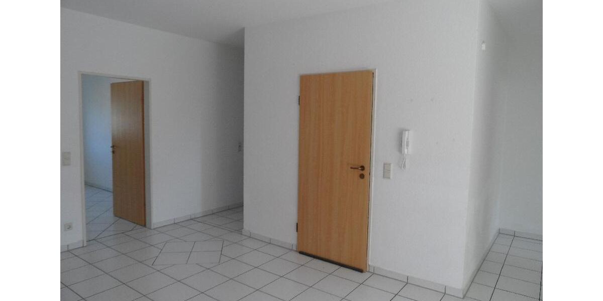 Dachgeschoßwohnung Puderbach - 5 Zimmer, 150 m&sup2;, 980&euro; | Angebot:24763652