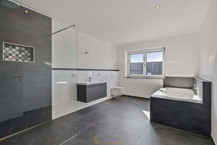 Haus Neustadt (Wied) Hombach - 4 Zimmer, 123 m&sup2;, 398.000&euro; | Angebot:26040857