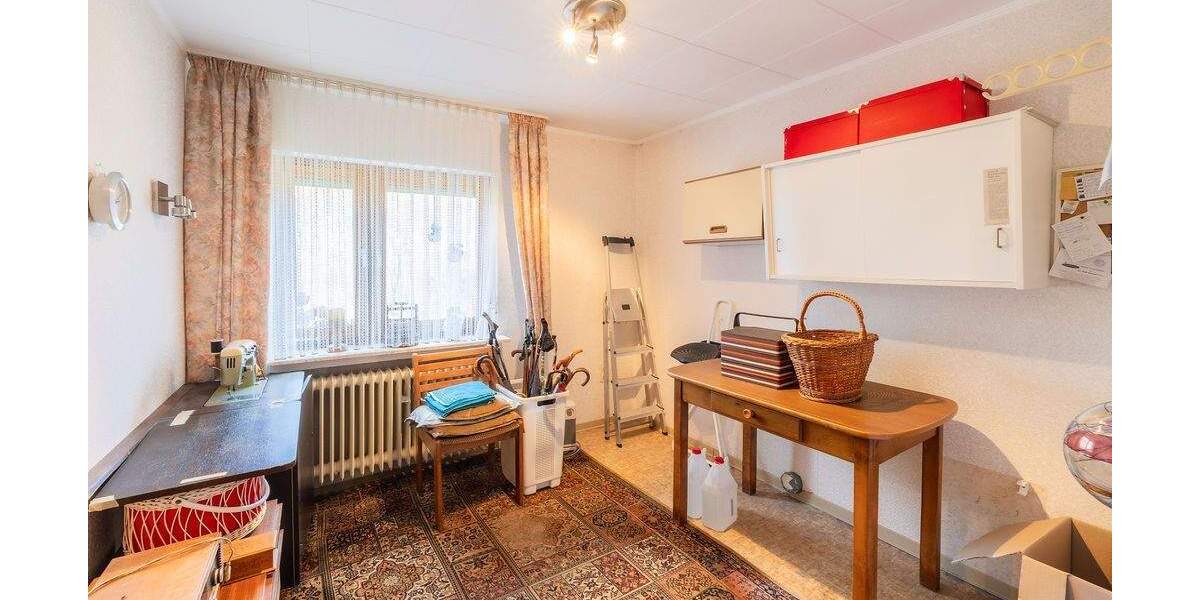 Einfamilienhaus Hausen (Wied) Marienhof - 6 Zimmer, 128 m&sup2;, 215.000&euro; | Angebot:25665283