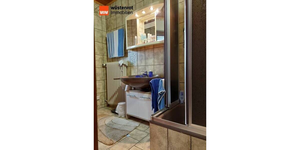 Einfamilienhaus Mayen / Kürrenberg Kürrenberg - 5 Zimmer, 115 m&sup2;, 195.000&euro; | Angebot:25668589