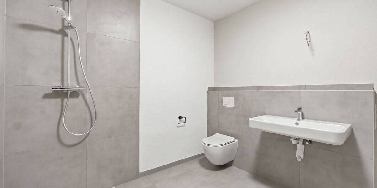 Einfamilienhaus Gönnersdorf - 7 Zimmer, 220 m&sup2;, 525.000&euro; | Angebot:26043633