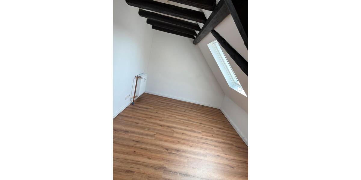 Dachgeschoßwohnung Koblenz Bisholder - 3 Zimmer, 72 m&sup2;, 1.000&euro; | Angebot:25783262