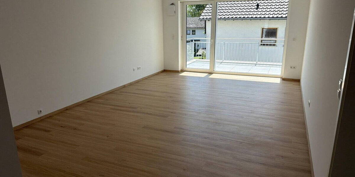 Etagenwohnung Dierdorf - 3 Zimmer, 77 m&sup2;, 1.200&euro; | Angebot:26056626