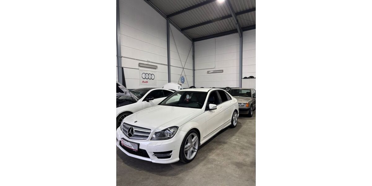 Mercedes-Benz C 200 158.000 km 13.600 &euro; Kaltenengers 56220