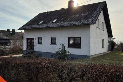 Haus Welschneudorf - 6 Zimmer, 150 m&sup2;, 315.000&euro; | Angebot:25748063