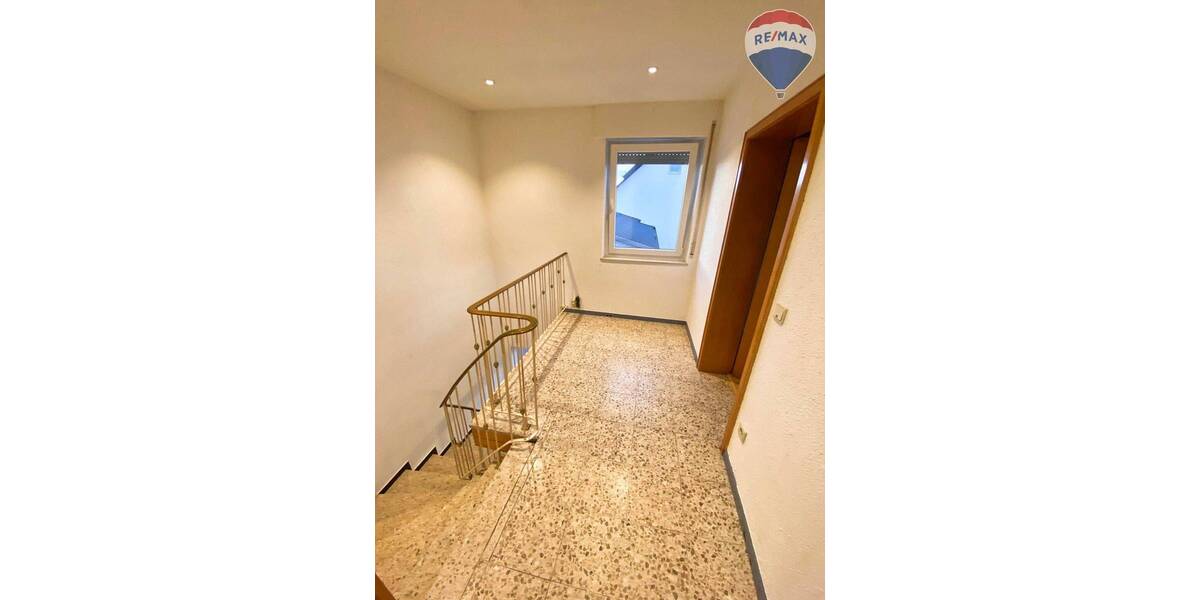 Mehrfamilienhaus, Wohnhaus Höhr-Grenzhausen Grenzhausen - 8 Zimmer, 165 m&sup2;, 395.000&euro; | Angebot:25769917