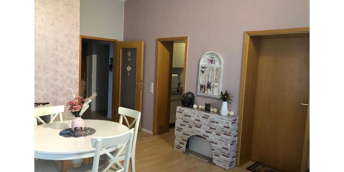 Etagenwohnung Neuwied Feldkirchen - 3 Zimmer, 89 m&sup2;, 850&euro; | Angebot:25854302