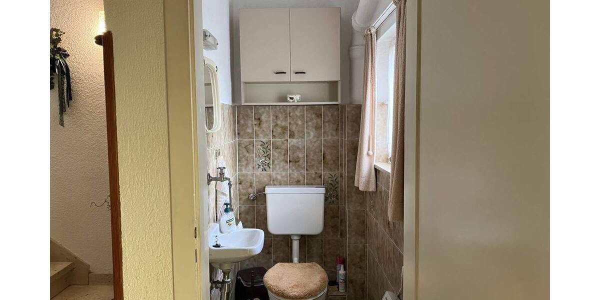 Einfamilienhaus Neuwied / Feldkirchen Feldkirchen - 4 Zimmer, 140 m&sup2;, 225.000&euro; | Angebot:25735231