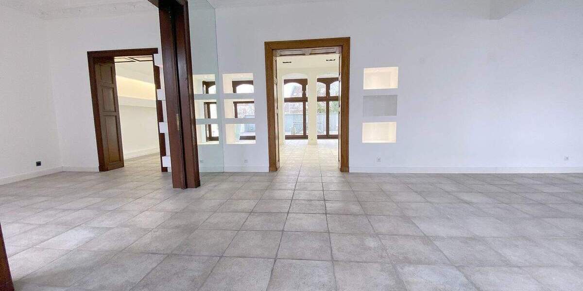 Gewerbeobjekt Neuwied - 5 Zimmer, 195 m&sup2;, 1.500&euro; | Angebot:25747873