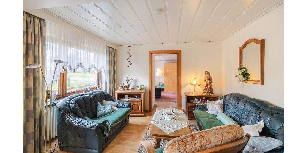 Einfamilienhaus Hausen (Wied) Marienhof - 6 Zimmer, 128 m&sup2;, 215.000&euro; | Angebot:25665283