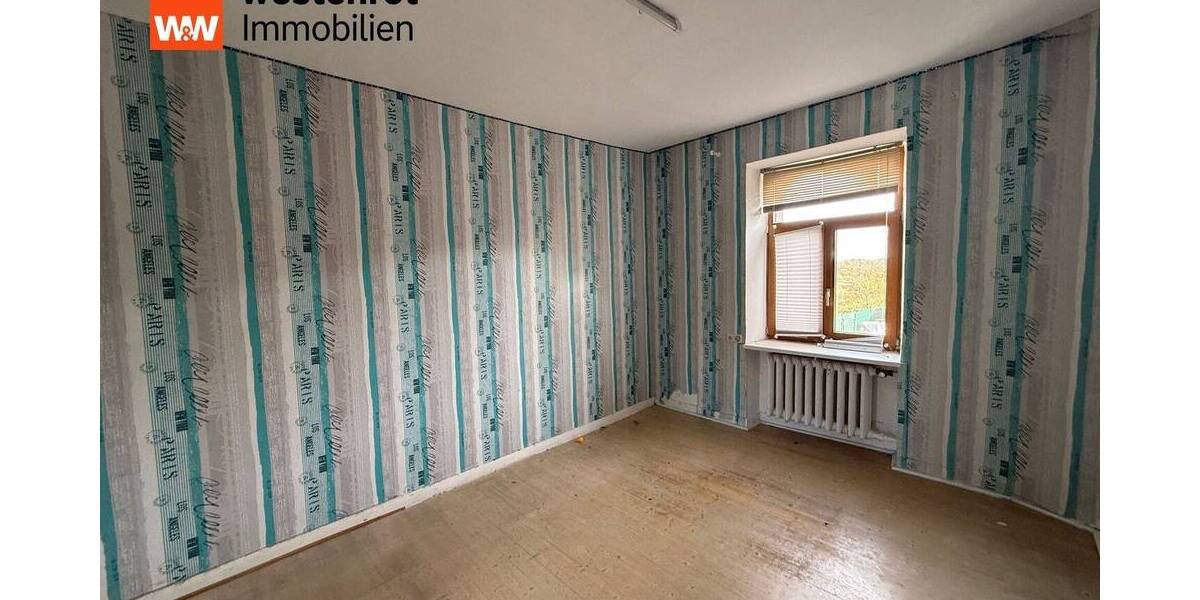 Einfamilienhaus Mayen / Hausen bei Mayen Hausen - 4 Zimmer, 140 m&sup2;, 250.000&euro; | Angebot:25731089