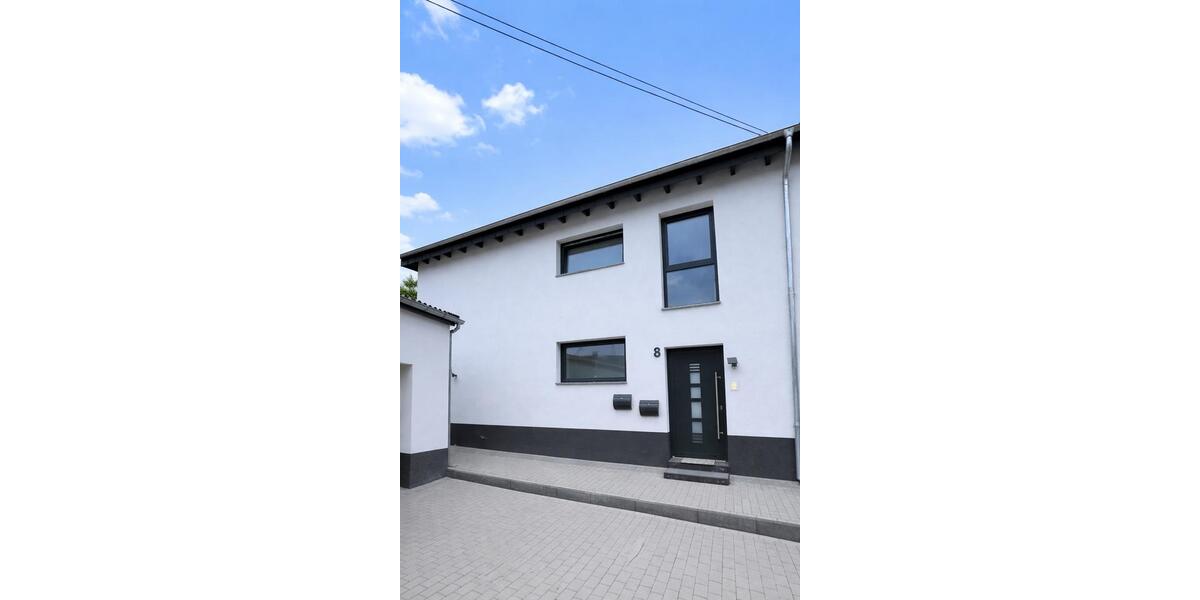 Etagenwohnung Nauort - 4 Zimmer, 92 m&sup2;, 309.000&euro; | Angebot:26004000