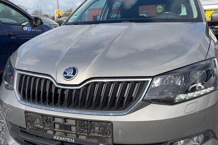 Skoda Fabia 203.000 km 5.999 &euro; Ochtendung 56299