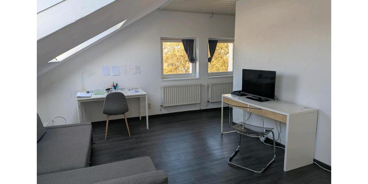 Dachgeschoßwohnung Koblenz Karthause - 1.5 Zimmer, 35 m&sup2;, 620&euro; | Angebot:25840024