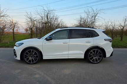 VW Tiguan 19.900 km 48.900 &euro; Kettig 56220