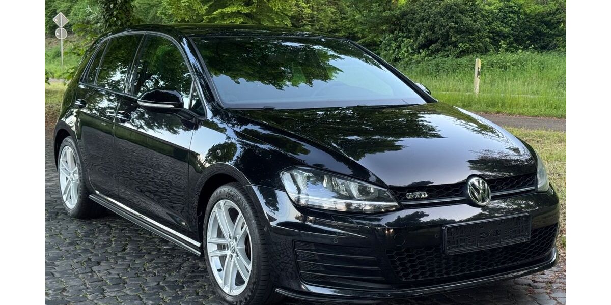VW Golf 421.650 km 7.900 &euro; Brey 56321