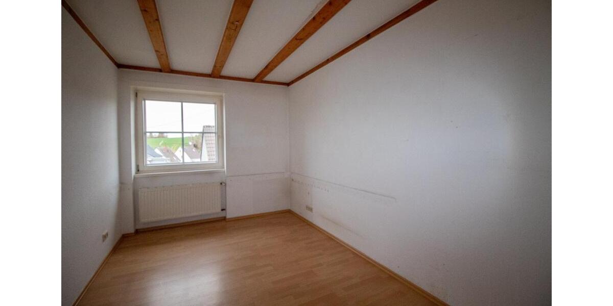 Etagenwohnung Sinzig - 4 Zimmer, 117 m&sup2;, 965&euro; | Angebot:25157950