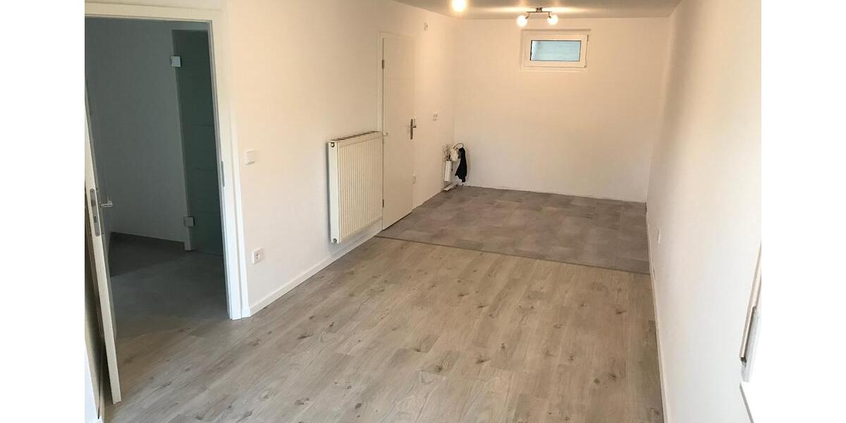 Etagenwohnung Windhagen - 2 Zimmer, 46 m&sup2;, 500&euro; | Angebot:25980197