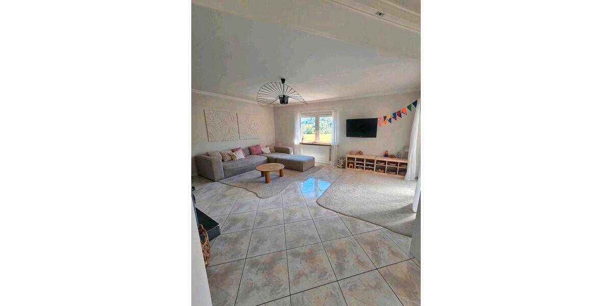 Mehrfamilienhaus, Wohnhaus Breitscheid - 16 Zimmer, 270 m&sup2;, 595.000&euro; | Angebot:26413361