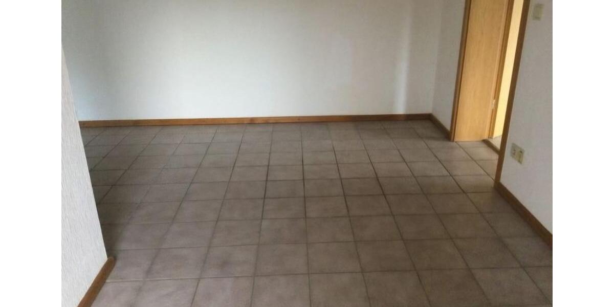 Erdgeschoßwohnung Waldbreitbach - 2 Zimmer, 80 m&sup2;, 700&euro; | Angebot:26653143