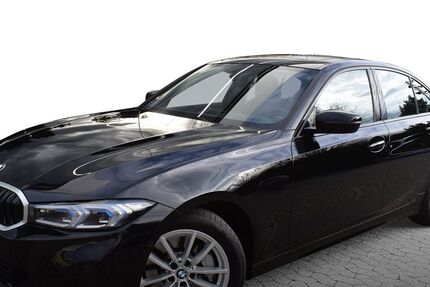 BMW 330 49.014 km 36.990 &euro; Bad Neuenahr 53474