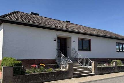 Haus Bad Neuenahr-Ahrweiler / Ramersbach Ramersbach - 4 Zimmer, 135 m&sup2;, 280.000&euro; | Angebot:25519157