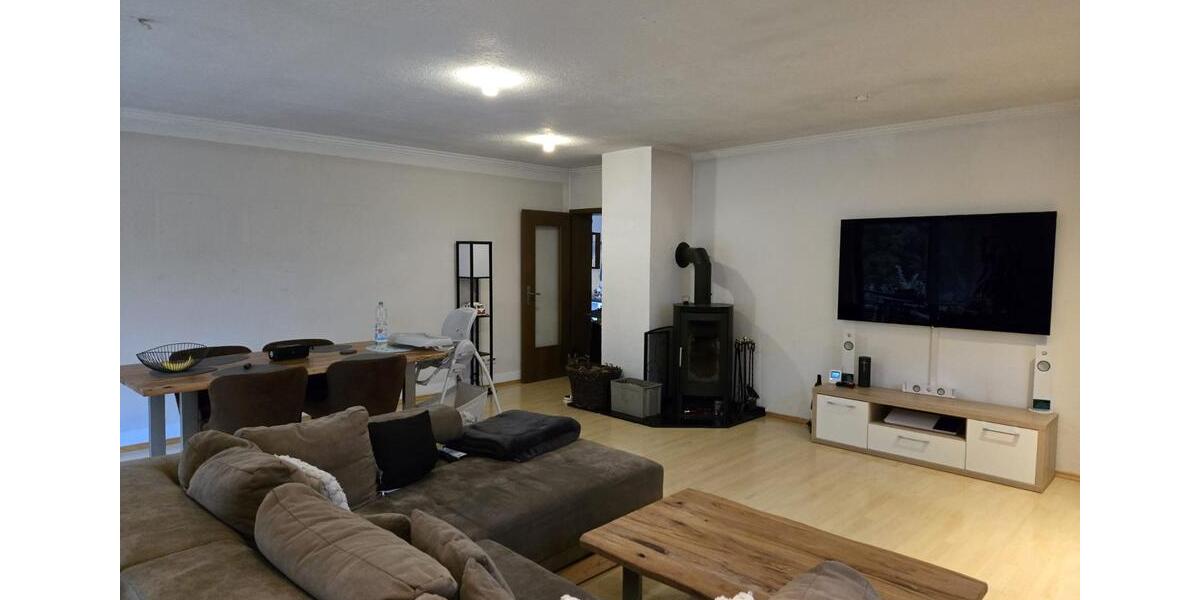Etagenwohnung Bad Honnef - 3 Zimmer, 92 m&sup2;, 990&euro; | Angebot:25404241