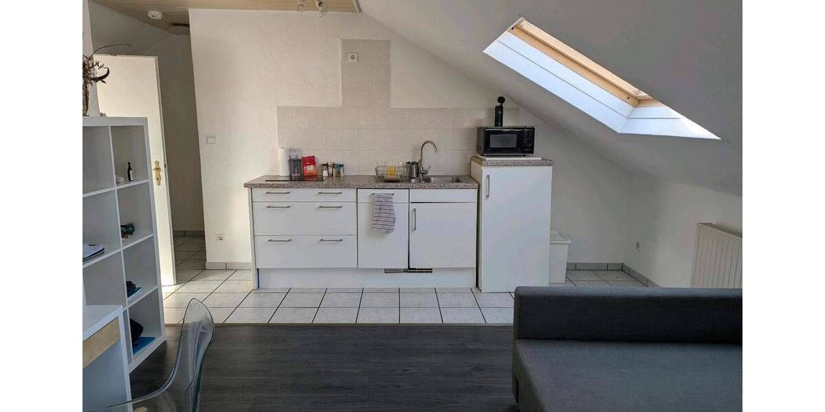 Dachgeschoßwohnung Koblenz Karthause - 1.5 Zimmer, 35 m&sup2;, 620&euro; | Angebot:25840024