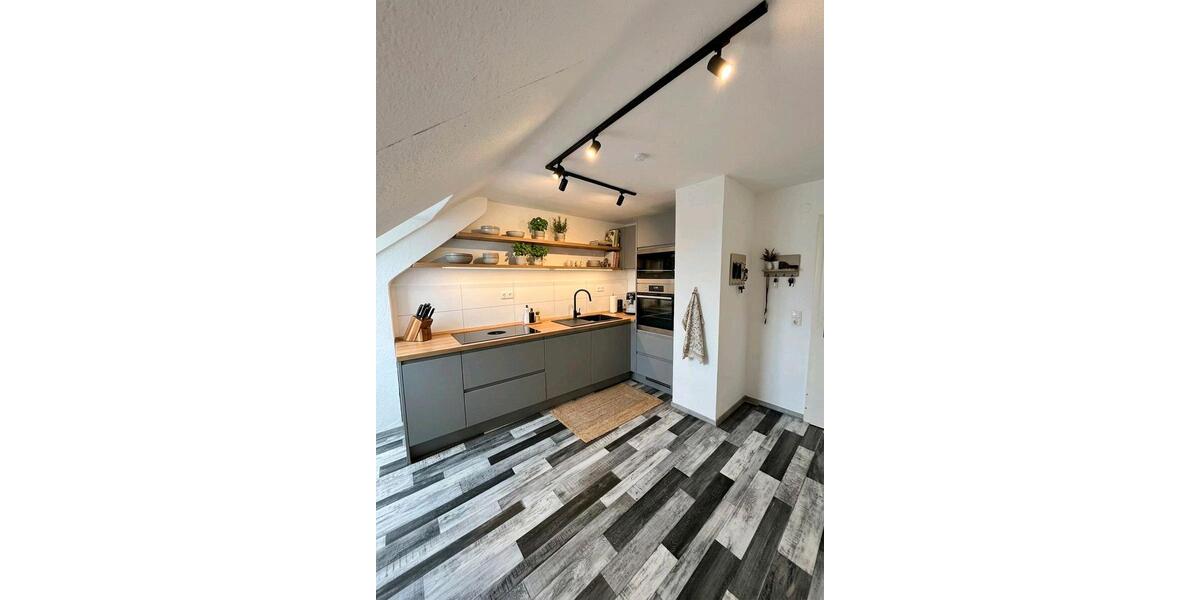 Dachgeschoßwohnung Koblenz Lay - 2 Zimmer, 65 m&sup2;, 750&euro; | Angebot:25931543