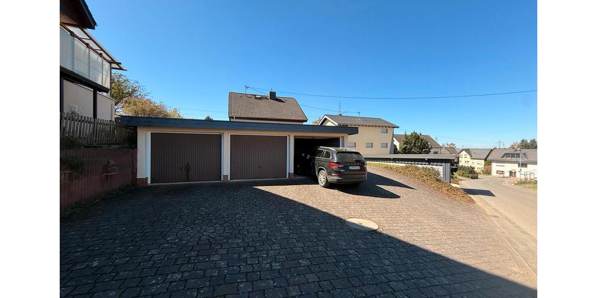 Einfamilienhaus Halsenbach - 4 Zimmer, 130 m&sup2;, 330.000&euro; | Angebot:26080077