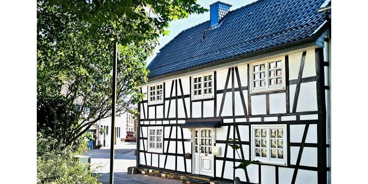Einfamilienhaus Sinzig - 4 Zimmer, 130 m&sup2;, 293.000&euro; | Angebot:25144745