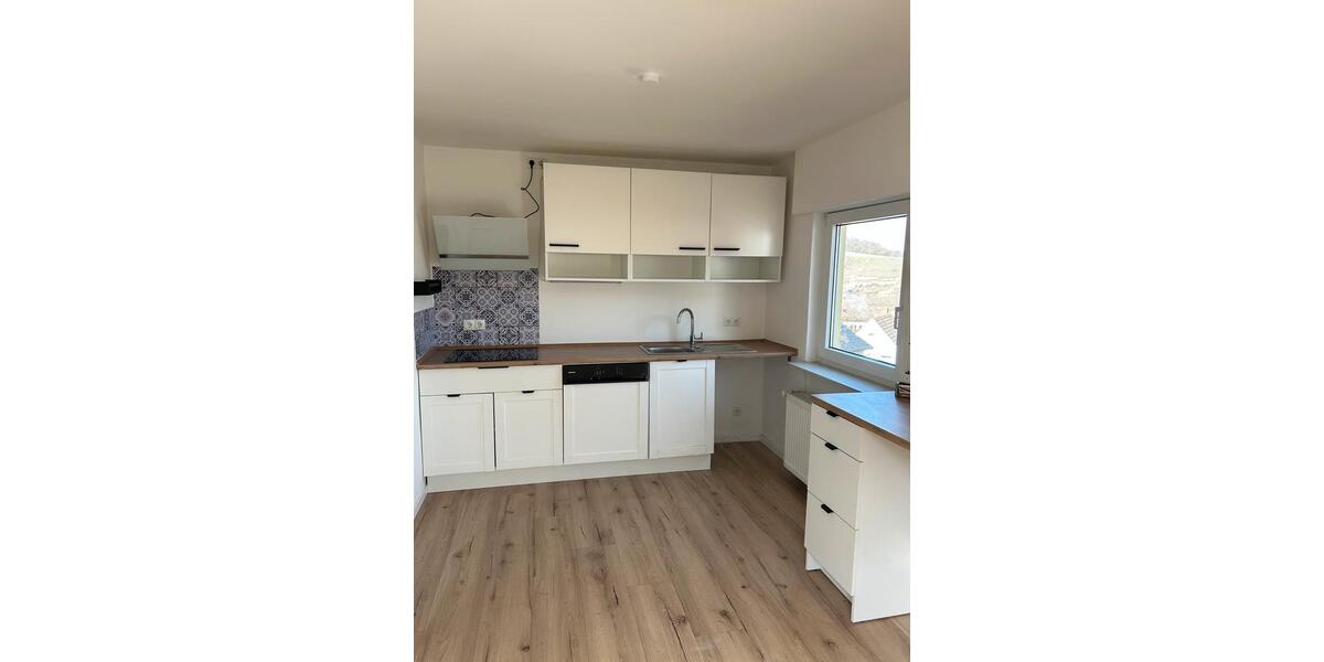 Dachgeschoßwohnung Andernach - 3 Zimmer, 72 m&sup2;, 900&euro; | Angebot:25590940