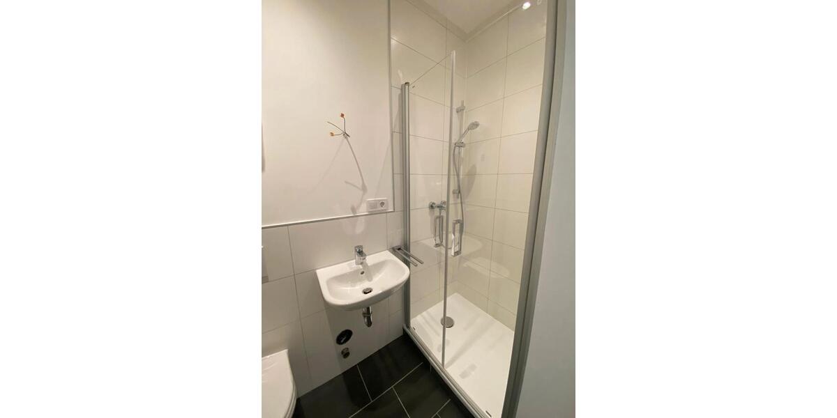 Dachgeschoßwohnung Koblenz - 2 Zimmer, 34 m&sup2;, 643&euro; | Angebot:26649394