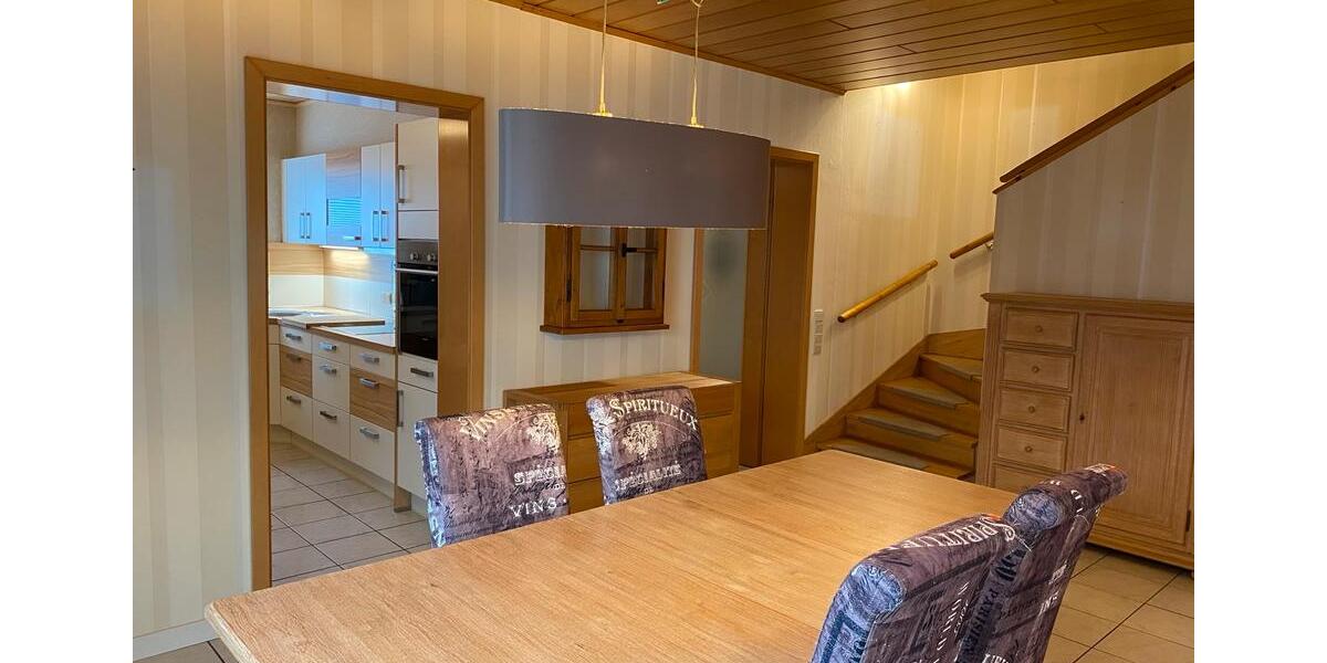 Einfamilienhaus Winningen - 5 Zimmer, 160 m&sup2;, 1.700&euro; | Angebot:26563087
