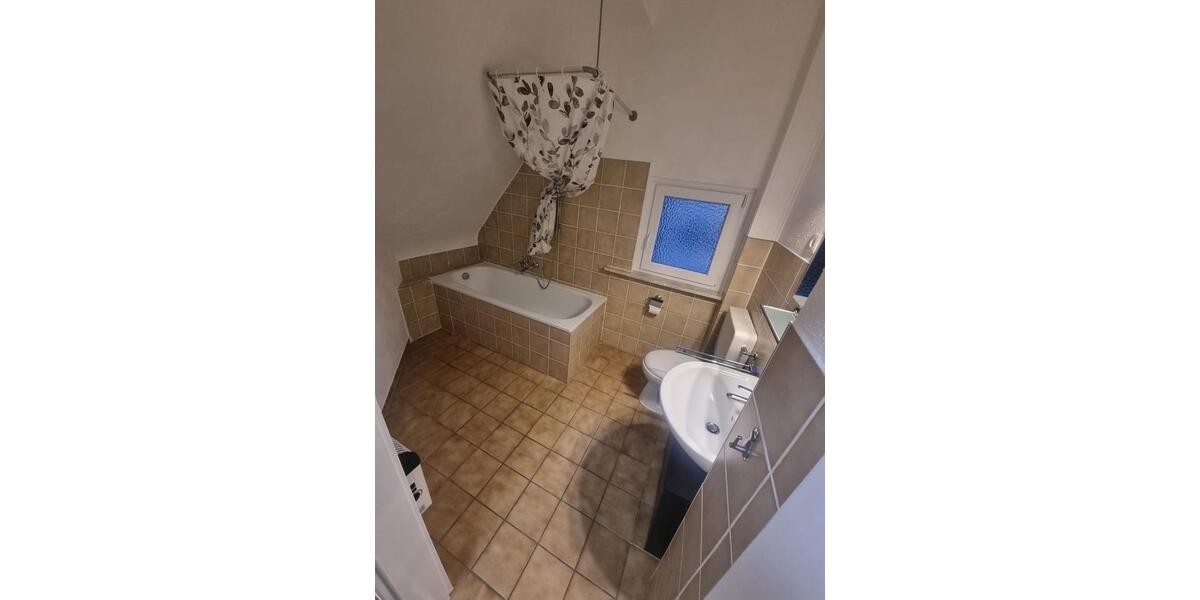 Dachgeschoßwohnung Mayen - 1 Zimmer, 20 m&sup2;, 350&euro; | Angebot:25056573